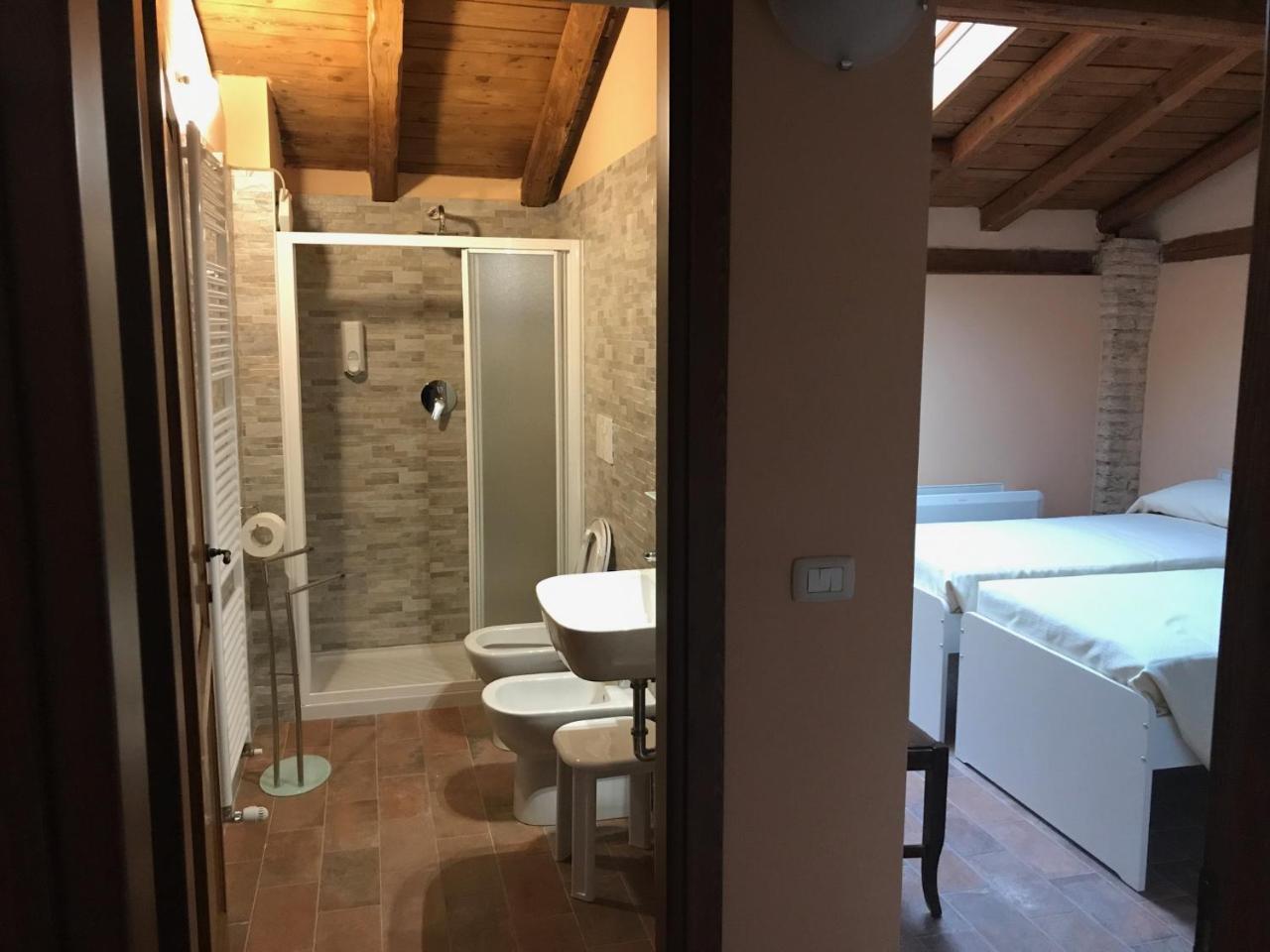Agriturismo Podere Casino Mezzolara Buitenkant foto